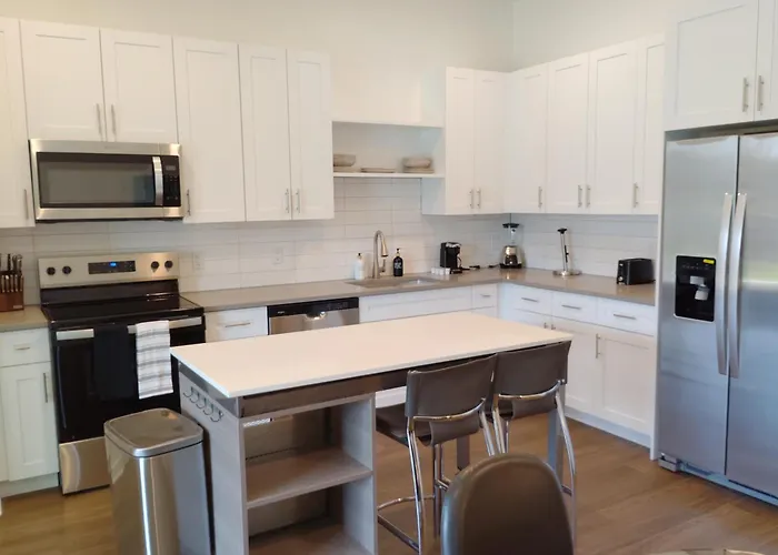 Disney Bed & Breakfast Retreat Pet Friendly